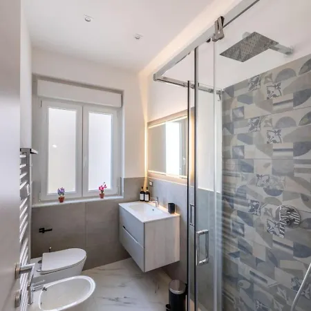 Royal Balbi 1 * 제노바